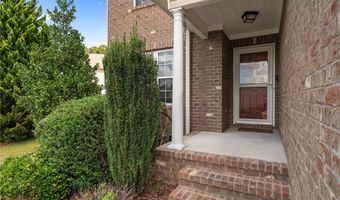 110 Lightwater Dr, Aberdeen, NC 28315