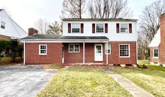 304 Plymouth St, Athens, WV 24712