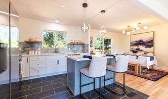 2855 SW 118TH Ave, Beaverton, OR 97005