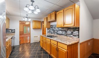 14 Barney St, Andover, NY 14806