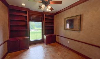 548 Holly Bush Rd, Brandon, MS 39047