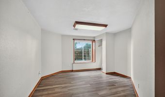 2400 Ridgetop Cir, Ames, IA 50014