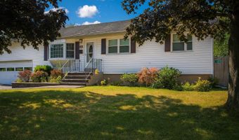 38 Grounds Pl, Albany, NY 12205