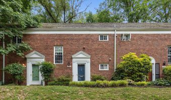 3498 MARTHA CUSTIS Dr 317, Alexandria, VA 22302