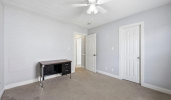 3675 Highland Dr, Ayden, NC 28513
