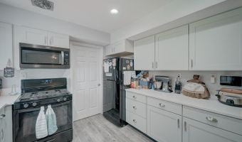 12805 KENDALE Ln, Bowie, MD 20715