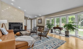 1824 W REID Dr, Appleton, WI 54914