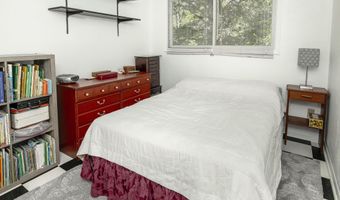 151 White Ln, Bedford, IN 47421