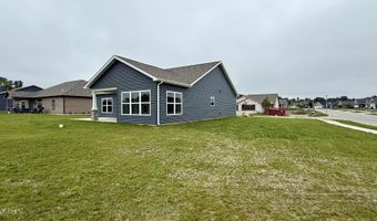 2001 Bogey Ct, Auburn, IN 46706