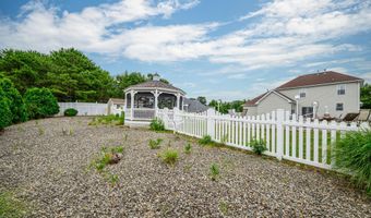 37 Hannah Lee Rd, Barnegat, NJ 08005