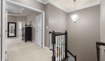 42230 PIEBALD Sq, Aldie, VA 20105