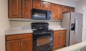 941 Maiden St #6, Abingdon, VA 24210
