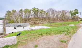 17 Footbridge Rd, Belfast, ME 04915