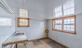 1475 Washington St, Bath, ME 04530