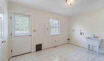 16474 DOUGLAS Rd, Barboursville, VA 22923