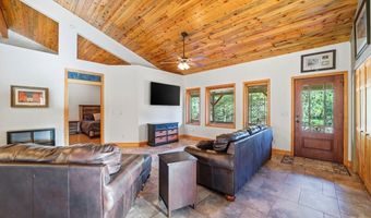 9028 Cascade Ave, Beulah, CO 81023