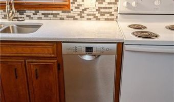 1129 Riley St, Atchison, KS 66002