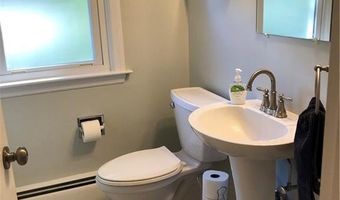 27 Birchwood Dr, Cumberland, RI 02864