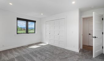 185 COLUMBINE St, Alpine, WY 83128