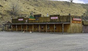 214 Yellowstone Ave, Cody, WY 82414