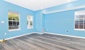 4820 Hayes St NE, Washington, DC 20019