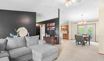 1647 Saint Francis Ln, Altoona, PA 16602