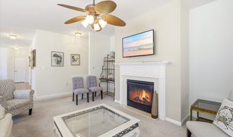 106 Lakeland Dr, Barnegat, NJ 08005
