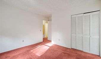 1115 Dutch Mill Dr, Ballwin, MO 63011