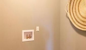 286 Silver Oak Dr, Ann Arbor, MI 48103