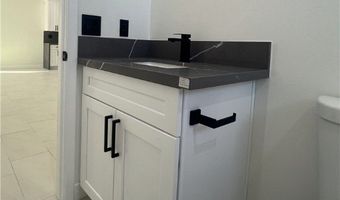 949 Harbor Dr, Bullhead City, AZ 86442