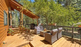 56870 Gina Ln, Bend, OR 97707