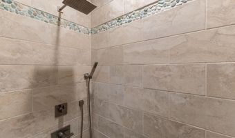2563 Umeke Cir 64, Kihei, HI 96753