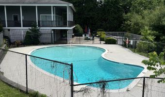 93 Park Ave 1505, Danbury, CT 06810
