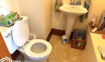 210 E North St, Algona, IA 50511