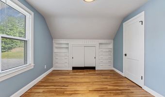 153 Poland Rd, Auburn, ME 04210