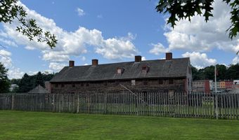 2 Howard St, Augusta, ME 04330