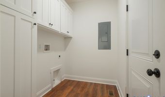 213 Berkley St, Ashland, VA 23005