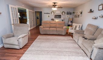 1579 Van Buren Rd, Barnesville, GA 30204