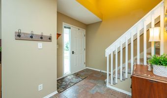 2013 NW School St, Ankeny, IA 50023