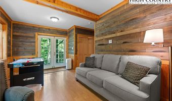 144 Spice Apple Way, Banner Elk, NC 28604