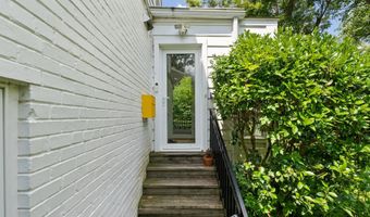 4929 JAMESTOWN Rd, Bethesda, MD 20816
