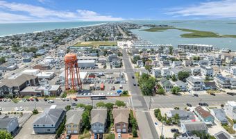 335 Engleside Ave, Beach Haven, NJ 08008
