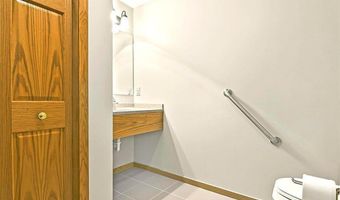 7458 39th Ave NW, Alexandria, MN 56332