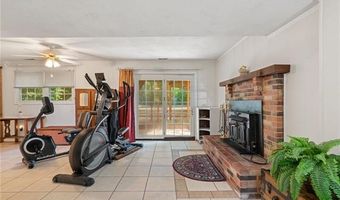 8502 WOODBINE Ln, Annandale, VA 22003