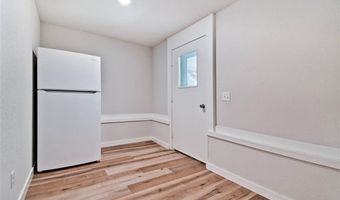 2 Purfleet Dr, Bella Vista, AR 72715