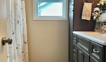 126 E Church St, Amanda, OH 43102