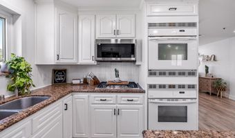 2807 Clanfield St, Acton, CA 93510