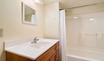 910 8th Ave SW, Austin, MN 55912