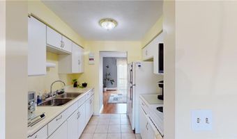 7 Notre Dame St, Central Falls, RI 02863