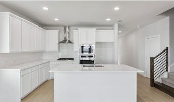 733 Lyft Ln, Aledo, TX 76008